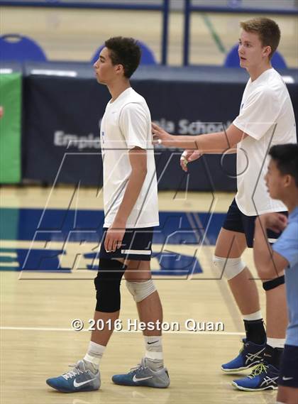 Thumbnail 3 in Loyola vs. Corona Del Mar (CIF SS D1 Final) photogallery.