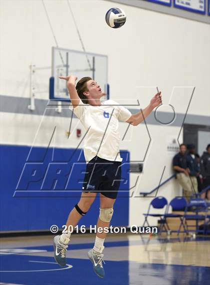 Thumbnail 2 in Loyola vs. Corona Del Mar (CIF SS D1 Final) photogallery.