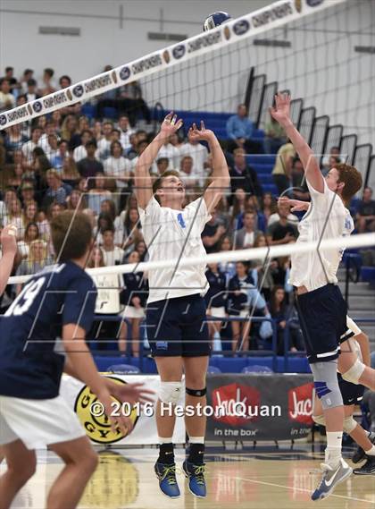 Thumbnail 1 in Loyola vs. Corona Del Mar (CIF SS D1 Final) photogallery.