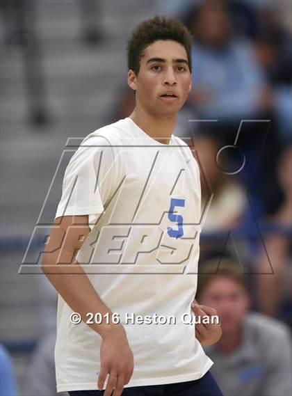 Thumbnail 1 in Loyola vs. Corona Del Mar (CIF SS D1 Final) photogallery.