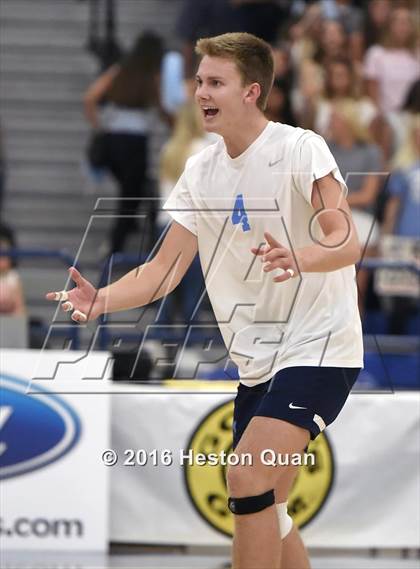 Thumbnail 1 in Loyola vs. Corona Del Mar (CIF SS D1 Final) photogallery.