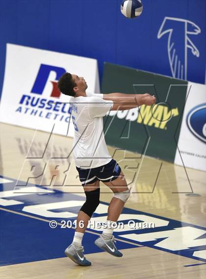Thumbnail 3 in Loyola vs. Corona Del Mar (CIF SS D1 Final) photogallery.