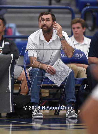 Thumbnail 1 in Loyola vs. Corona Del Mar (CIF SS D1 Final) photogallery.