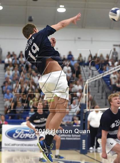 Thumbnail 2 in Loyola vs. Corona Del Mar (CIF SS D1 Final) photogallery.