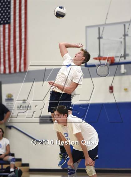 Thumbnail 3 in Loyola vs. Corona Del Mar (CIF SS D1 Final) photogallery.
