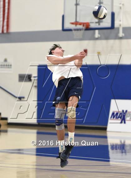 Thumbnail 3 in Loyola vs. Corona Del Mar (CIF SS D1 Final) photogallery.
