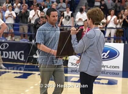 Thumbnail 2 in Loyola vs. Corona Del Mar (CIF SS D1 Final) photogallery.