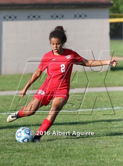 Thumbnail 1 in  vs. Pike photogallery.