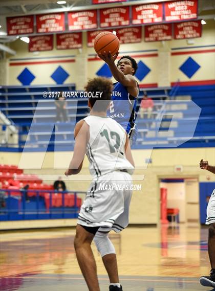 Thumbnail 1 in Houston Christian vs. Lake Ridge (Midway MT Rice Championship) photogallery.