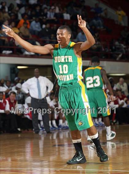 Thumbnail 1 in Pender vs. North Rowan (NCHSAA 1A Final) photogallery.