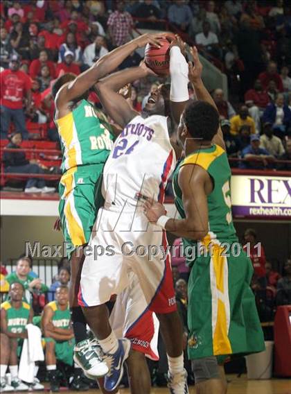 Thumbnail 1 in Pender vs. North Rowan (NCHSAA 1A Final) photogallery.