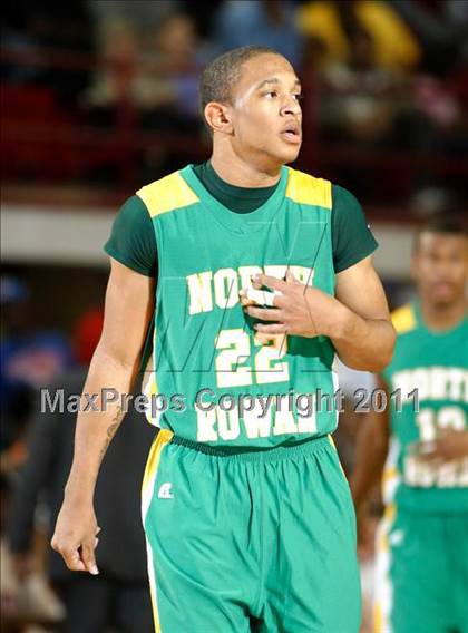 Thumbnail 2 in Pender vs. North Rowan (NCHSAA 1A Final) photogallery.