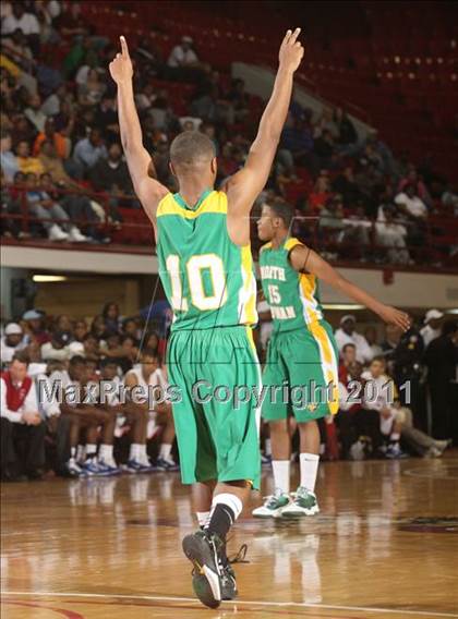 Thumbnail 2 in Pender vs. North Rowan (NCHSAA 1A Final) photogallery.