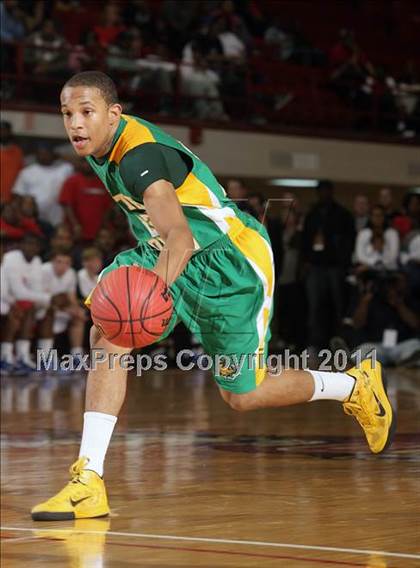 Thumbnail 2 in Pender vs. North Rowan (NCHSAA 1A Final) photogallery.