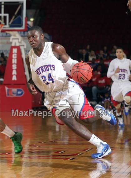 Thumbnail 1 in Pender vs. North Rowan (NCHSAA 1A Final) photogallery.