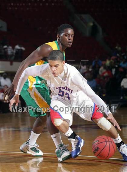 Thumbnail 3 in Pender vs. North Rowan (NCHSAA 1A Final) photogallery.