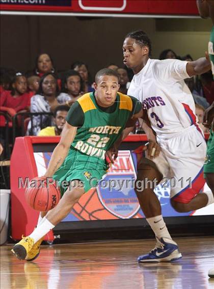 Thumbnail 1 in Pender vs. North Rowan (NCHSAA 1A Final) photogallery.