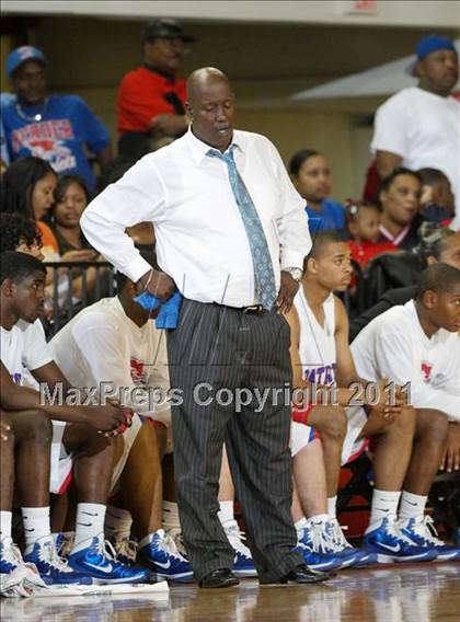 Thumbnail 1 in Pender vs. North Rowan (NCHSAA 1A Final) photogallery.