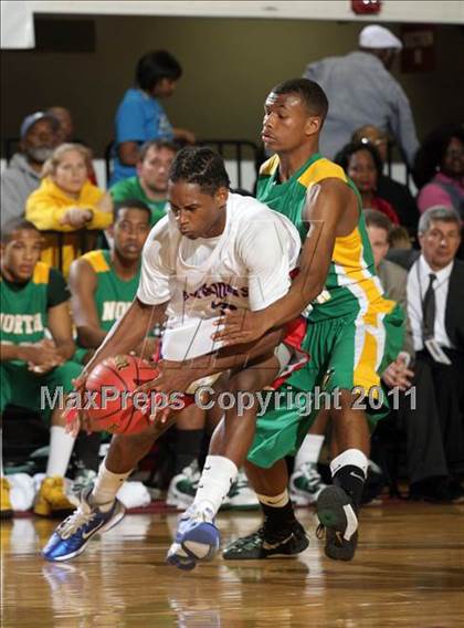 Thumbnail 3 in Pender vs. North Rowan (NCHSAA 1A Final) photogallery.
