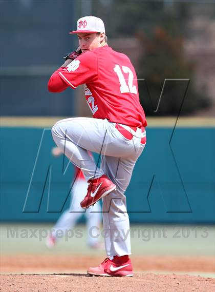 Thumbnail 2 in Tullahoma vs. Mater Dei (National High School Invitational) photogallery.