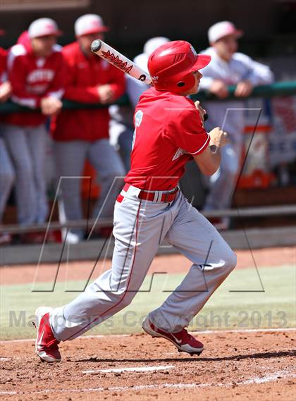 Thumbnail 1 in Tullahoma vs. Mater Dei (National High School Invitational) photogallery.