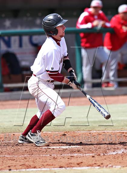 Thumbnail 2 in Tullahoma vs. Mater Dei (National High School Invitational) photogallery.