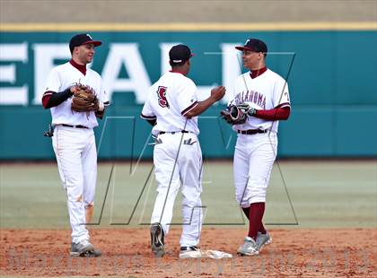 Thumbnail 3 in Tullahoma vs. Mater Dei (National High School Invitational) photogallery.