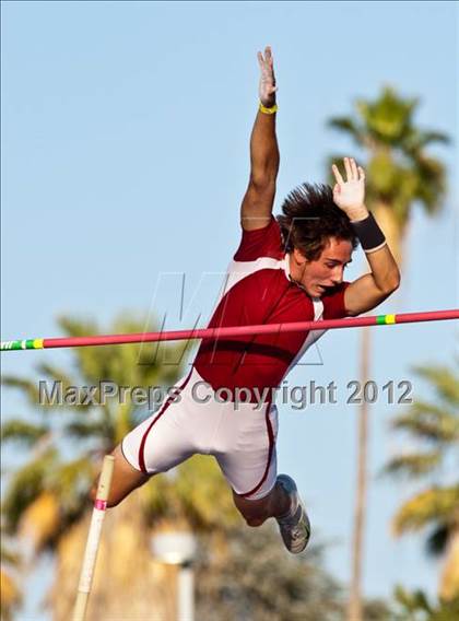 Thumbnail 2 in CIF State Track & Field Championships (Boys Pole Vault) photogallery.