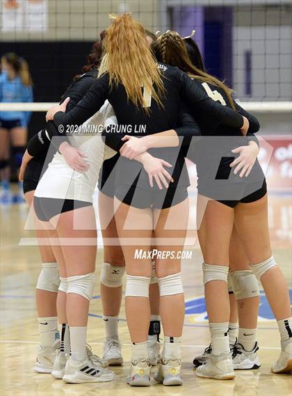 Thumbnail 2 in Archbishop Mitty @ Marymount (CIF State Open Final) photogallery.