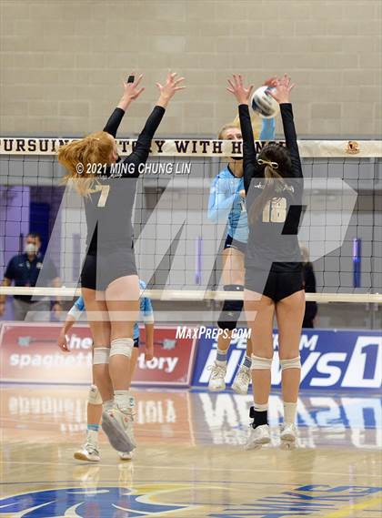 Thumbnail 1 in Archbishop Mitty @ Marymount (CIF State Open Final) photogallery.