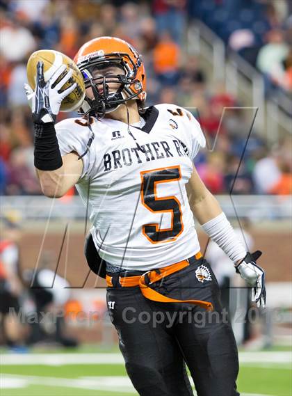 Thumbnail 2 in Brother Rice vs Muskegon (MHSAA Division 2 Final) photogallery.
