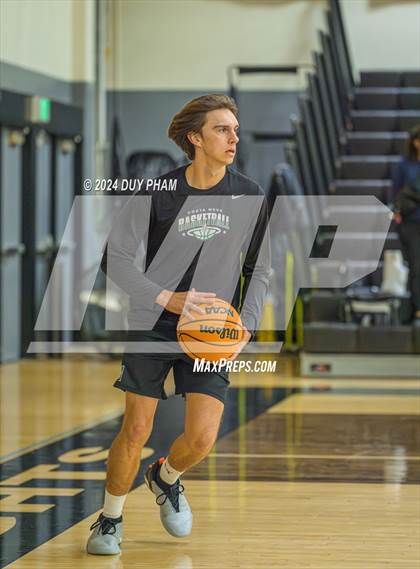 Thumbnail 2 in Costa Mesa @ Foothill photogallery.