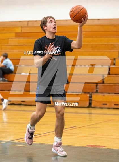 Thumbnail 3 in Analy @ Petaluma (Brett Callan Tournament)  photogallery.