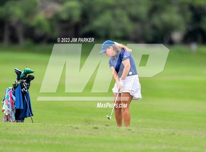 Thumbnail 3 in UIL 6A State Championship photogallery.