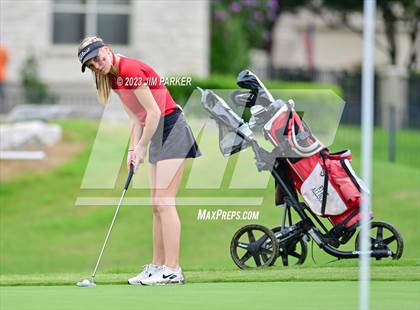 Thumbnail 1 in UIL 6A State Championship photogallery.
