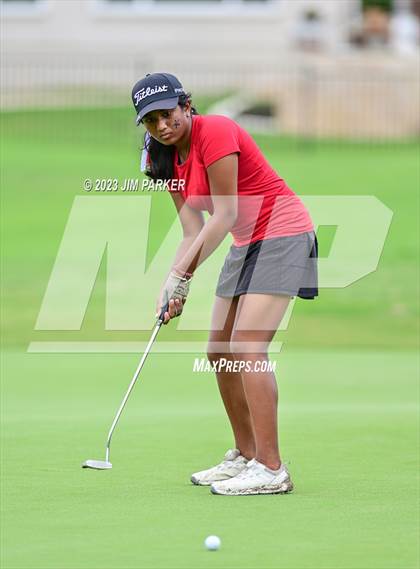 Thumbnail 2 in UIL 6A State Championship photogallery.