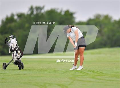 Thumbnail 2 in UIL 6A State Championship photogallery.