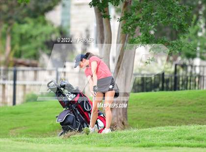 Thumbnail 3 in UIL 6A State Championship photogallery.
