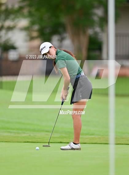 Thumbnail 1 in UIL 6A State Championship photogallery.