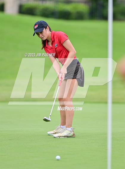 Thumbnail 1 in UIL 6A State Championship photogallery.