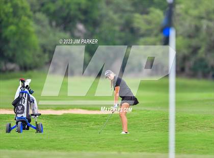 Thumbnail 2 in UIL 6A State Championship photogallery.