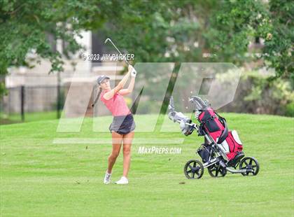 Thumbnail 1 in UIL 6A State Championship photogallery.