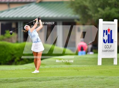 Thumbnail 3 in UIL 6A State Championship photogallery.