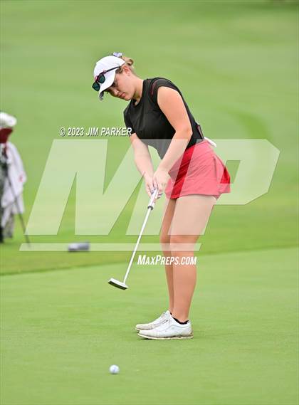 Thumbnail 1 in UIL 6A State Championship photogallery.