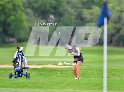 Thumbnail 1 in UIL 6A State Championship photogallery.
