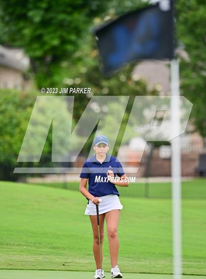 Thumbnail 1 in UIL 6A State Championship photogallery.