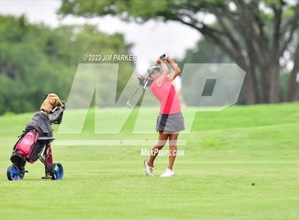 Thumbnail 2 in UIL 6A State Championship photogallery.