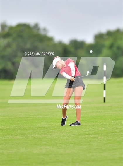 Thumbnail 2 in UIL 6A State Championship photogallery.