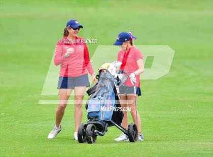 Thumbnail 3 in UIL 6A State Championship photogallery.
