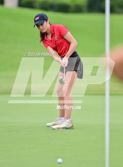 Thumbnail 3 in UIL 6A State Championship photogallery.